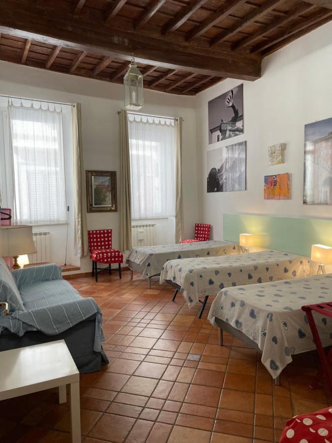 Piazza Farnese Leilighet Roma Eksteriør bilde